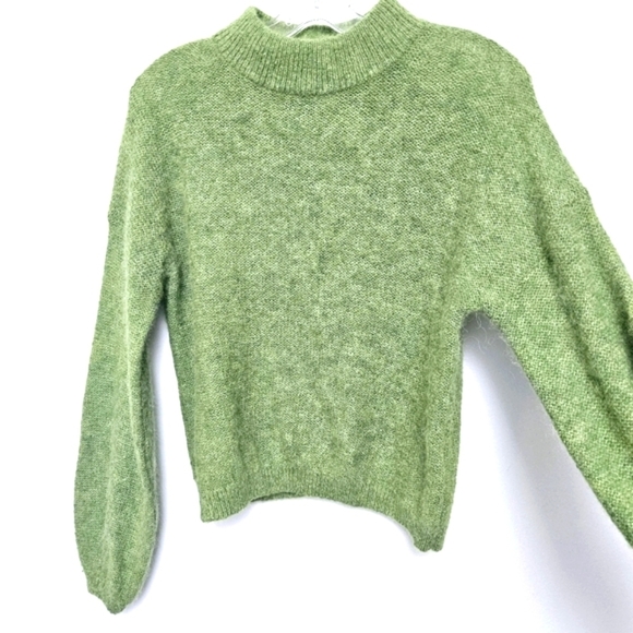 Banana Republic Laine& Alpaca Blend Pistachio Green Small Pullover Sweater. - Picture 9 of 12